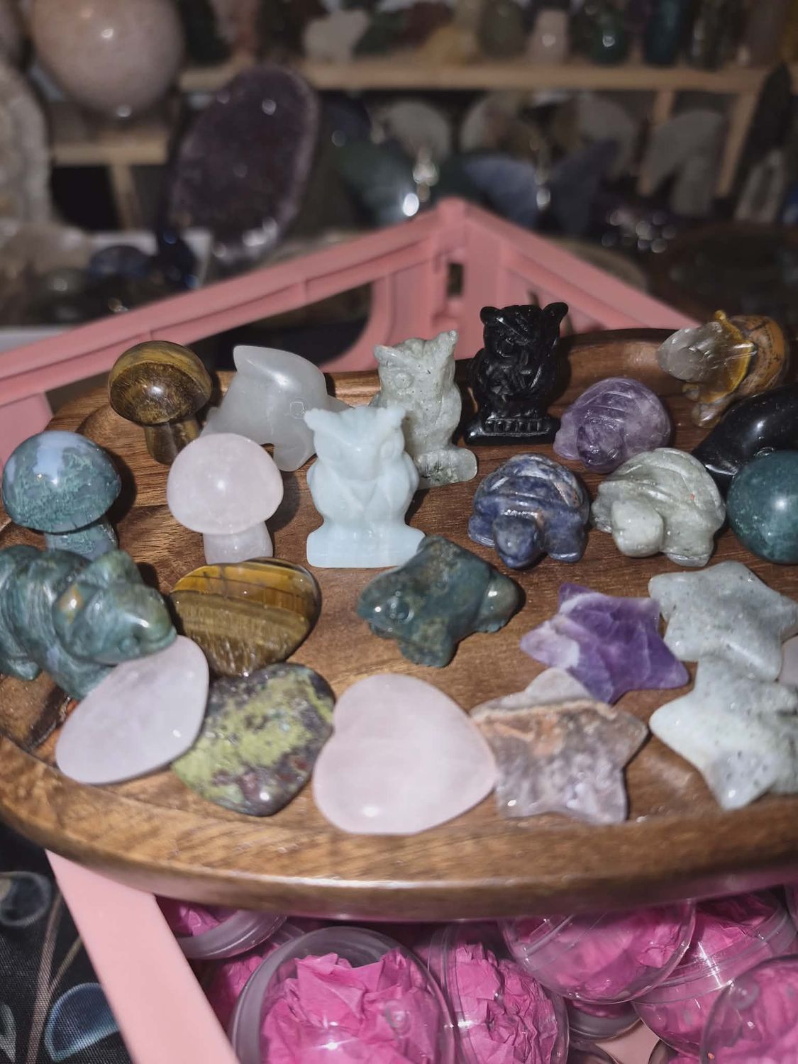 Mini carving mystery capsules