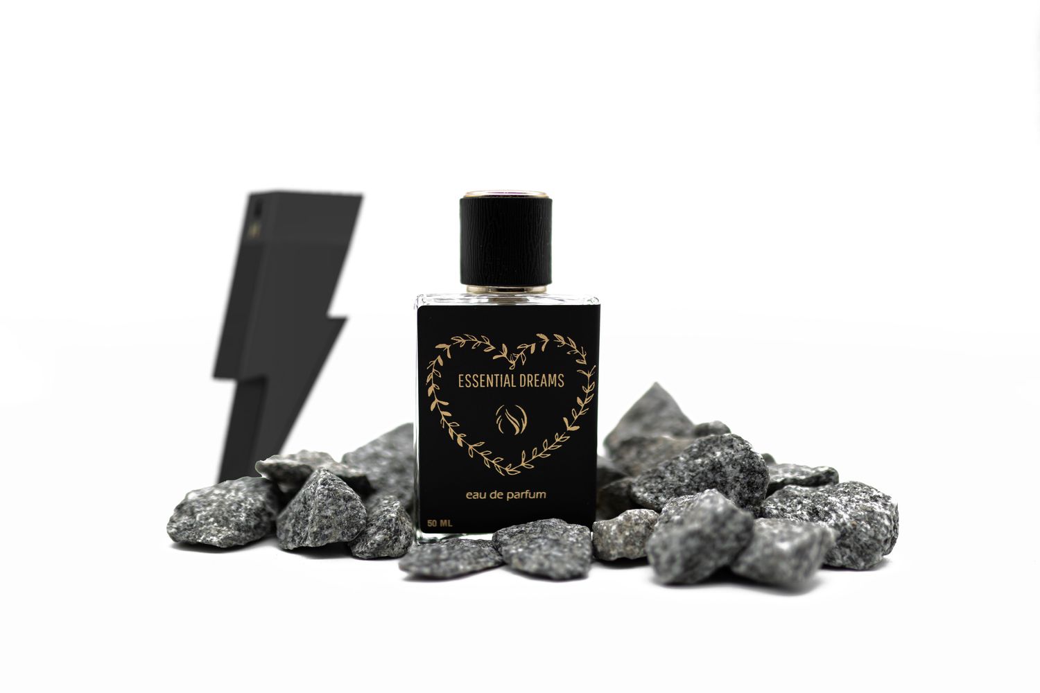 Apa de parfum 004 50ml - Inspirat din Carolina Herrera Bad Boy Le Parfum