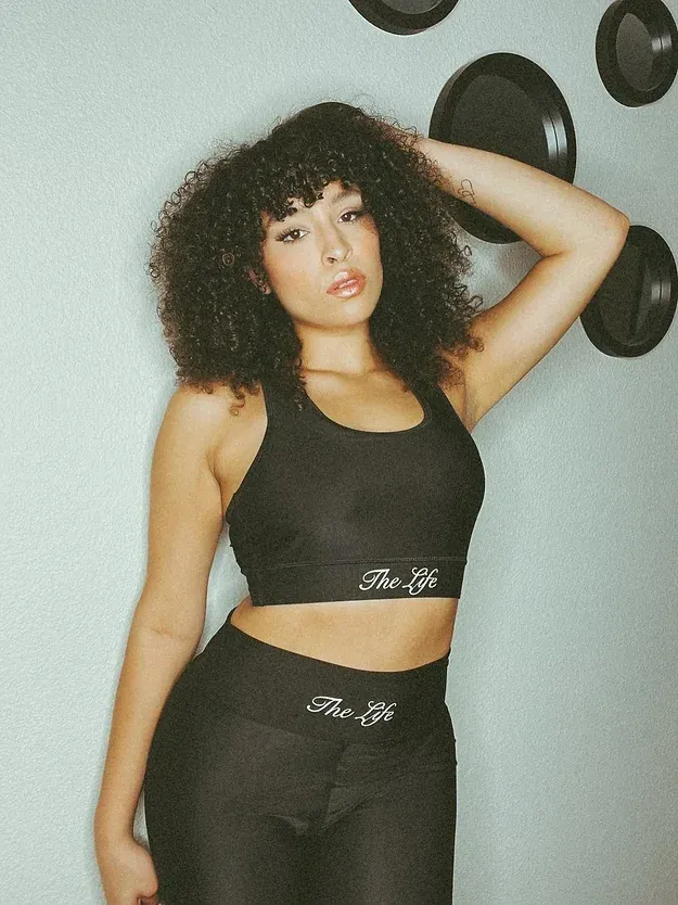 Active Essential 2 Piece  Set