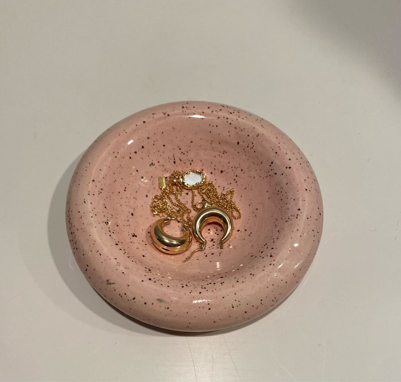 Pink ceramic stoneware dish