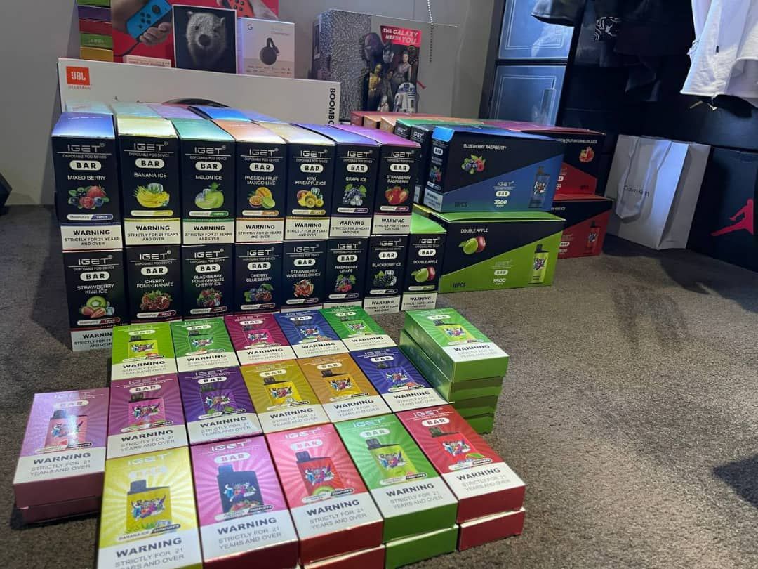 IGET Bar Vape 10 Pack ($25 each)
