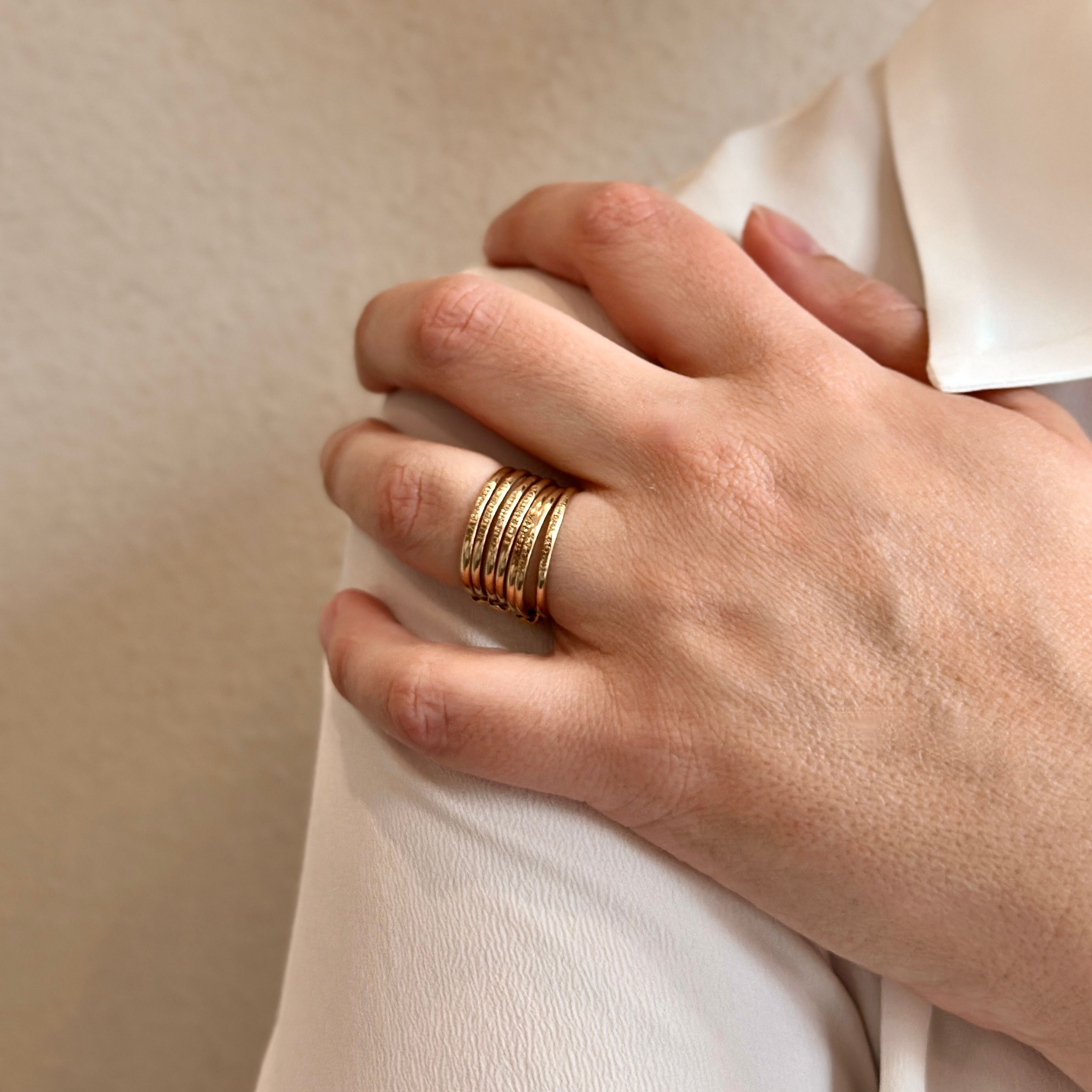 TUUM ANELLO SETTEDONI ORO GIALLO 9 KT