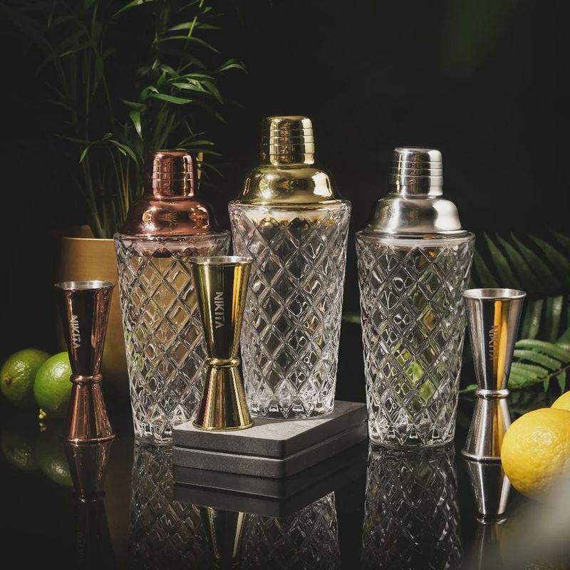 Luxe cocktail shaker set