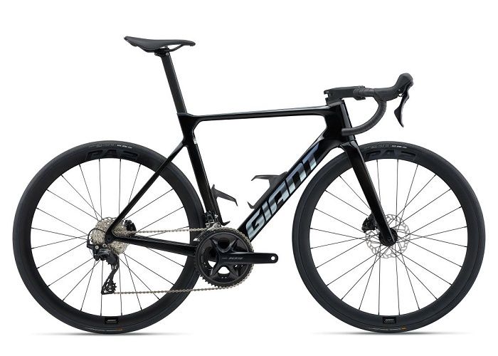 2025  GIANT PROPEL ADV 2, Size: Medium, Colour: Carbon