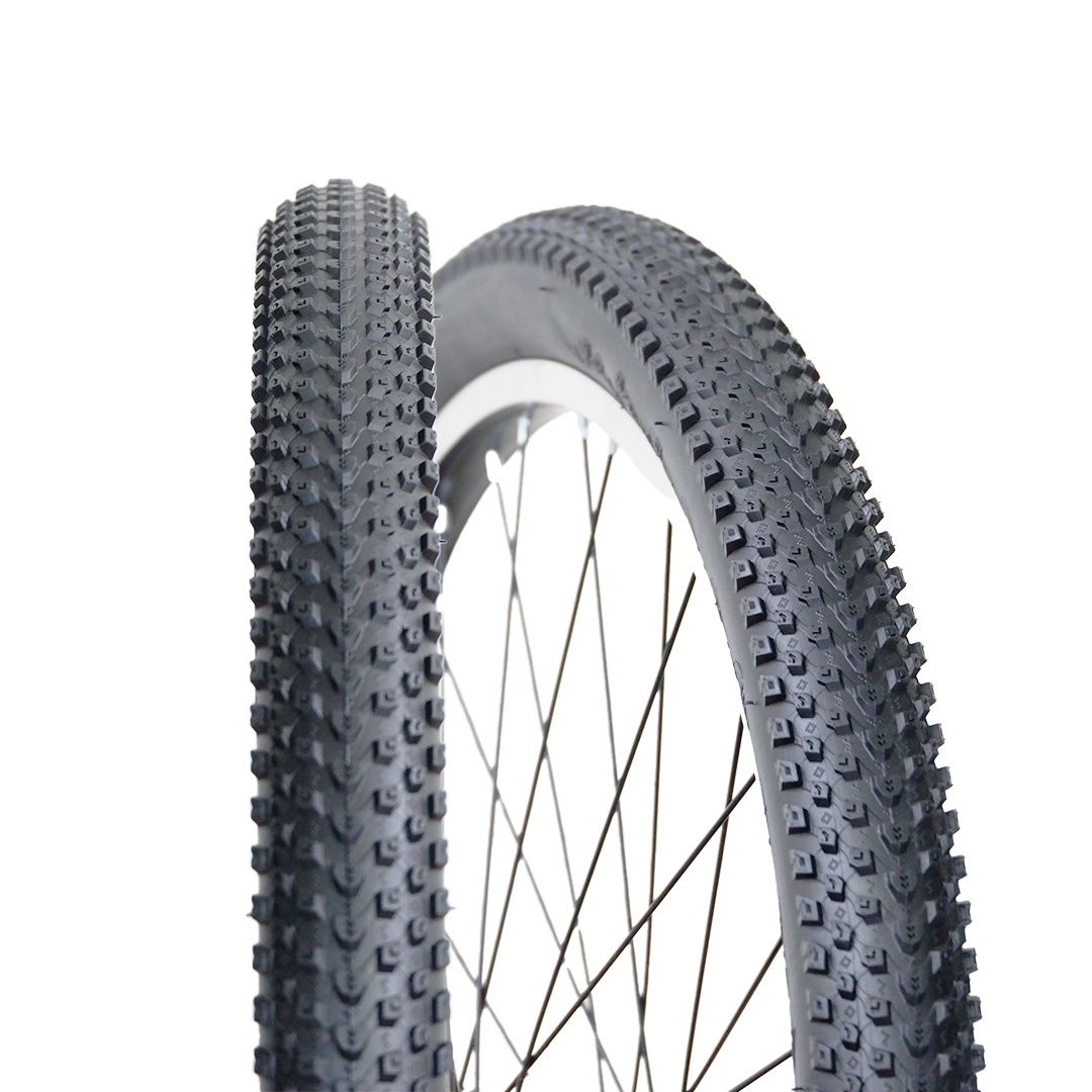 24X1.95 TYRE, Colour: Black