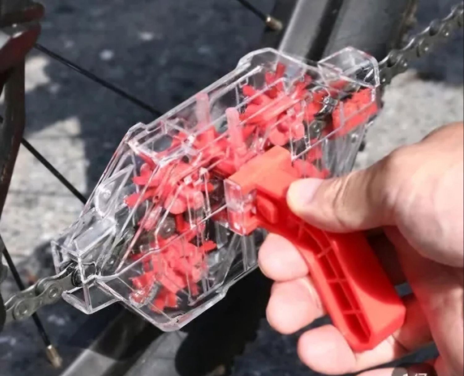 SUPA CHAIN CLEANING TOOL