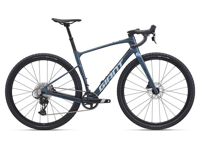 GIANT REVOLT ADV 1