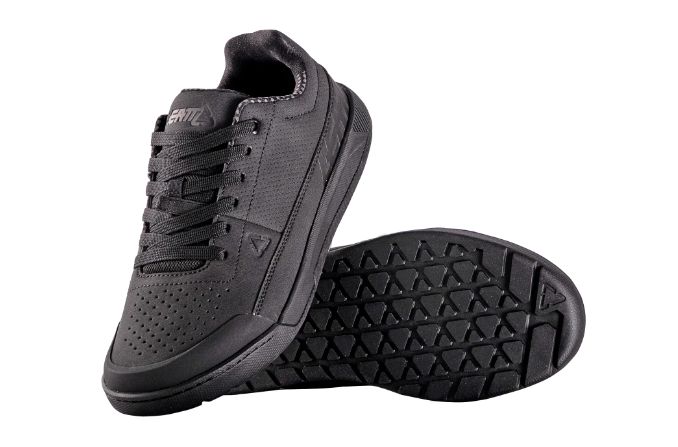 LEATT SHOE FLAT  2.0 BLK