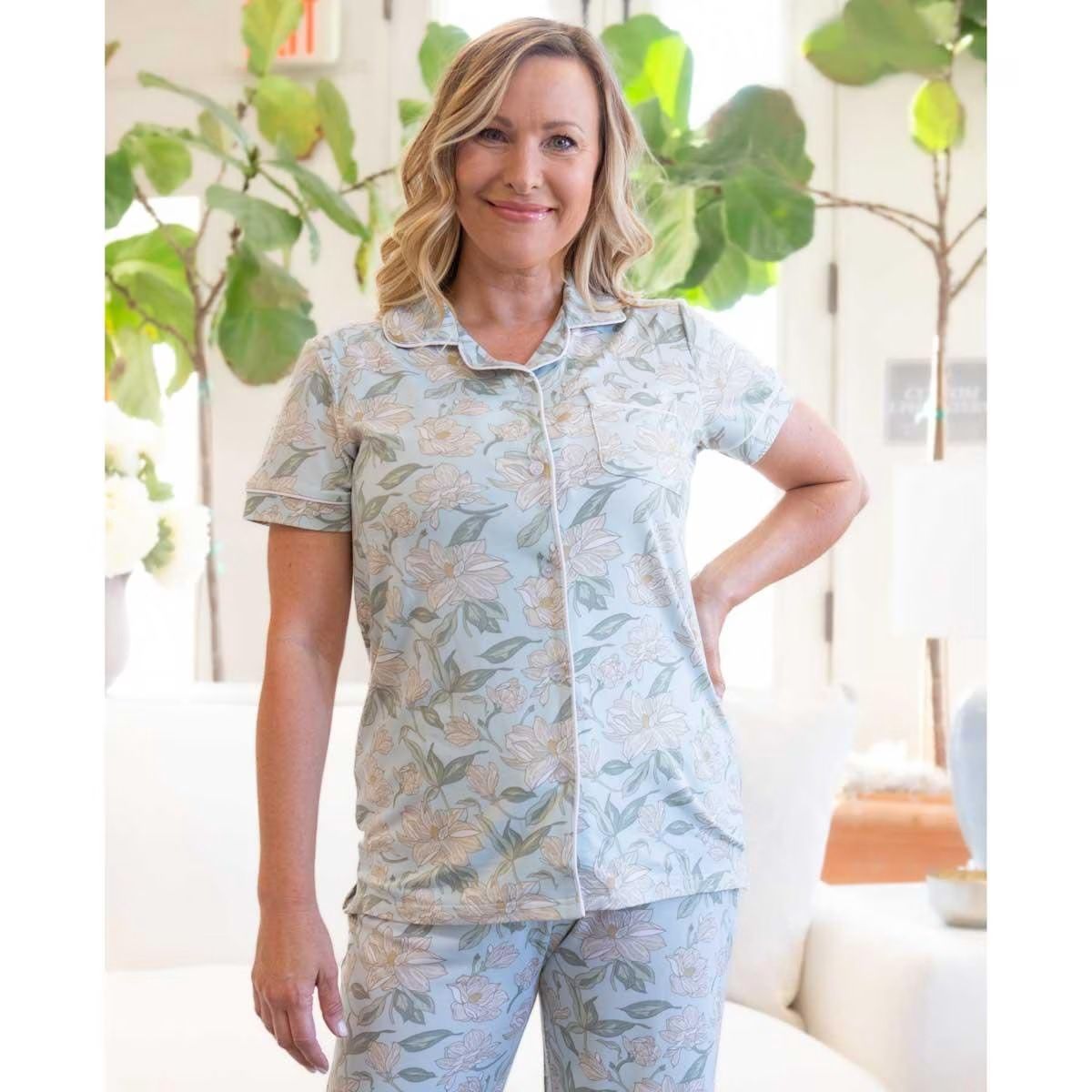 Magnolia Short Sleeve Button Up Sleep Shirt, Size: X-Small