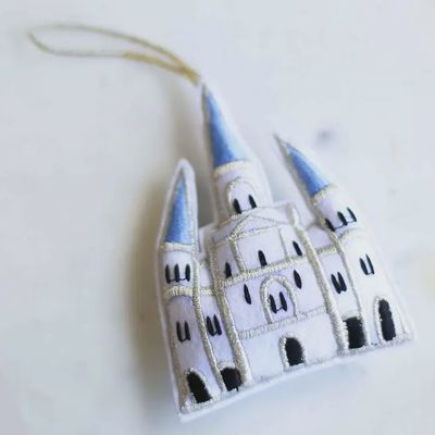 St Louis Cathedral Ornament