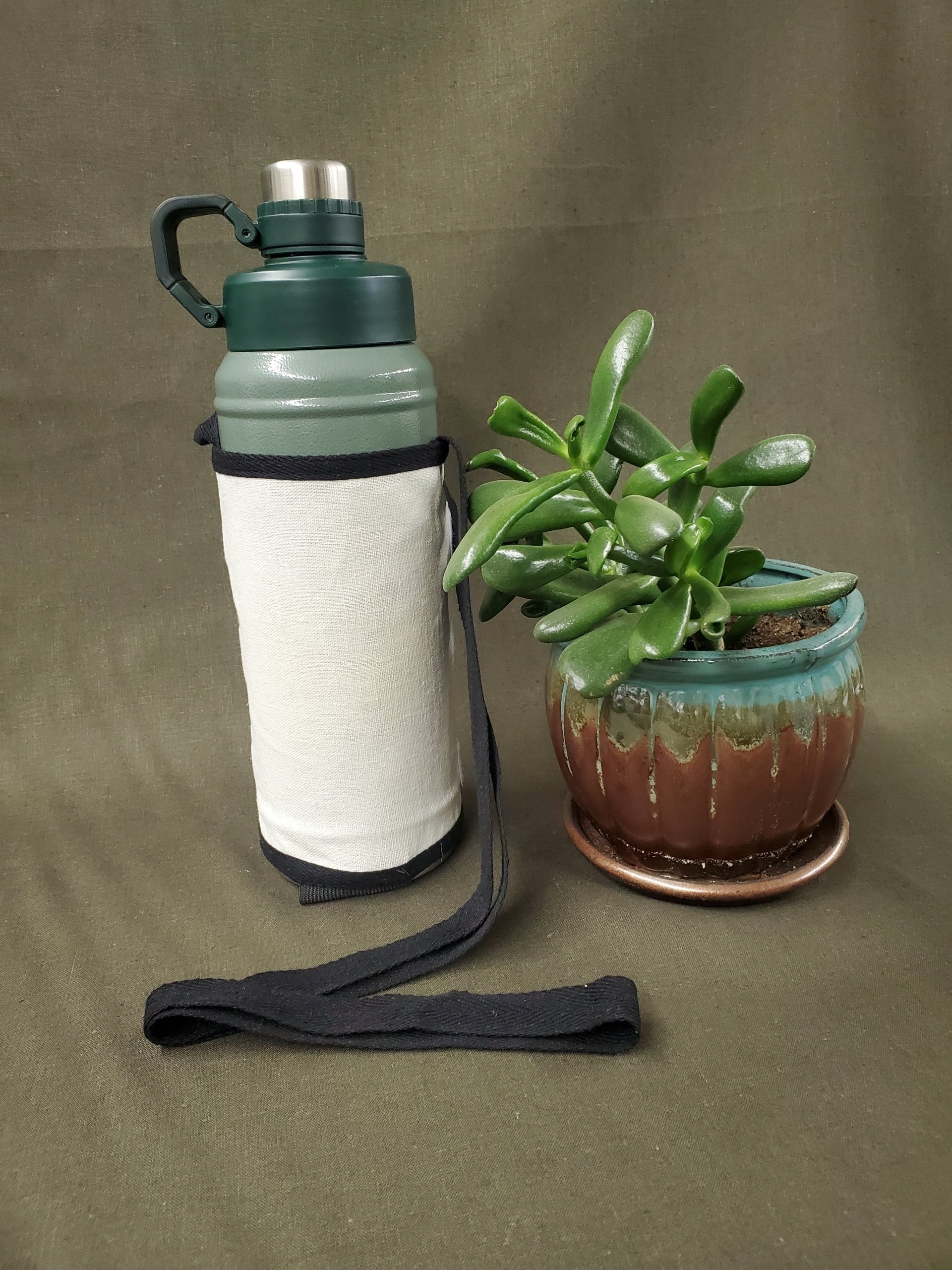 BLANK Adjustable Hemp Water Bottle Carrier