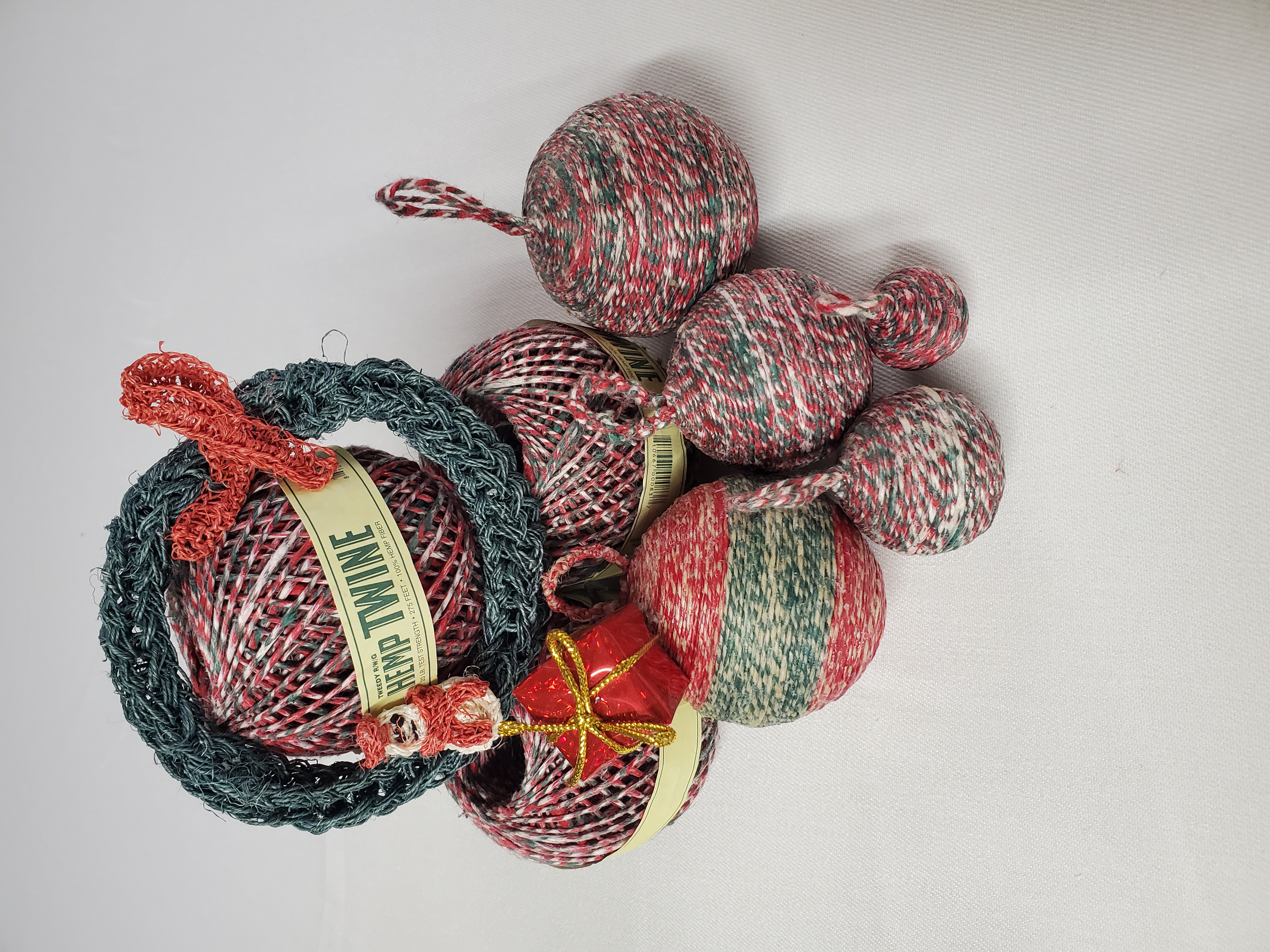 Holiday Hemp Twine Ball