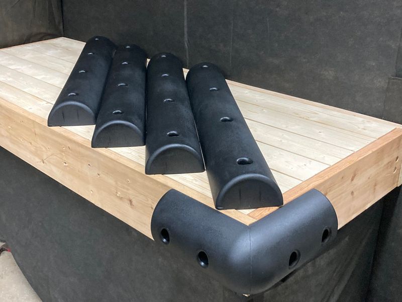 1 Corner and 4 Flat Dock Bumper – MEDIUM Series PACKAGE #4
