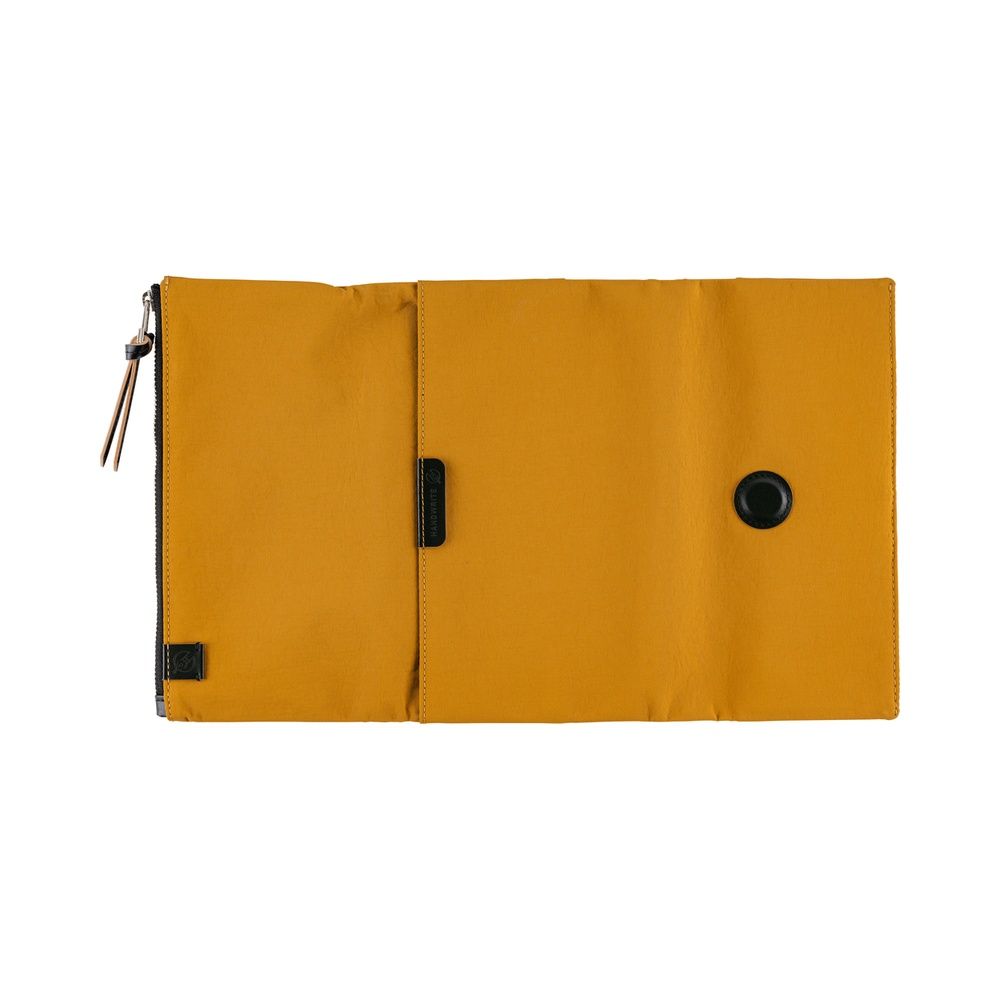 Hobonichi Weeks Cover: Tragen - Mustard