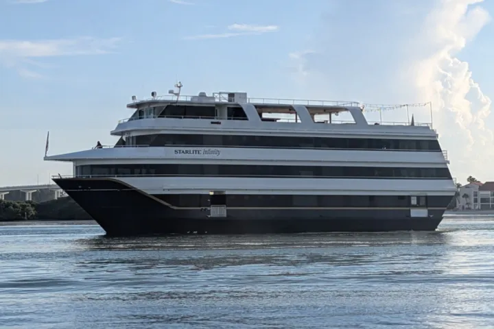 8th Grad/Ceremony Cruise Tickets