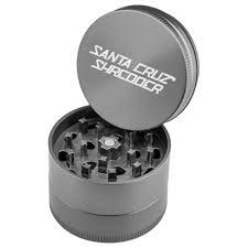 SANTA CRUZ SHREDDER GRINDER MEDIUM SIZE