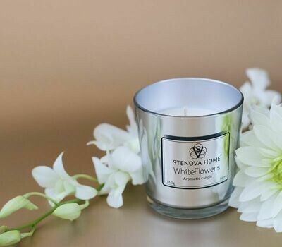 Ароматическая свеча White Flowers.