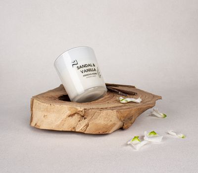 Свеча ароматическая SANDAL &amp; VANILLA