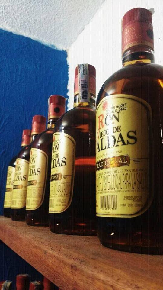 BOTELLA DE RON