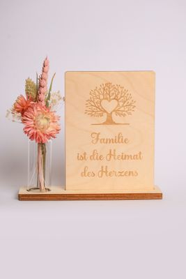 Spruchtafel &quot;Familie ist ...&quot;