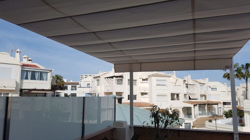 PERGOLA CORREDERA PALILLERIA VISTA SOLO GUIAS