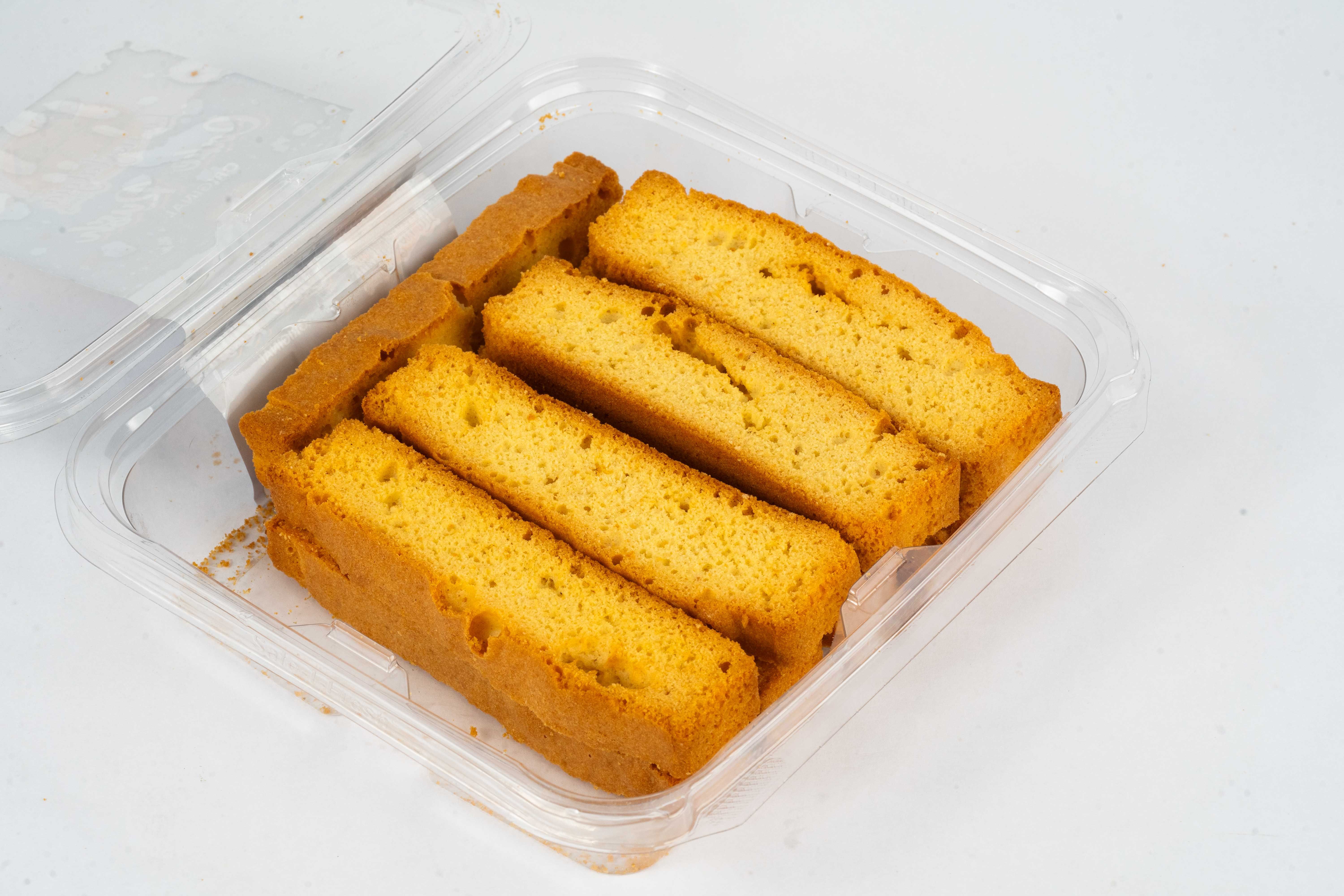 La nostalgia foods cake rusk