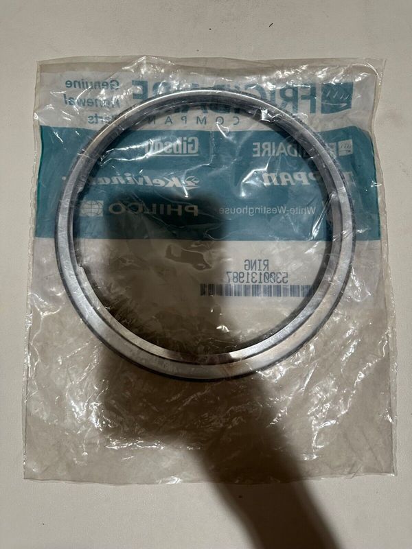 Range pan trim ring, 8&quot;. 5300131987