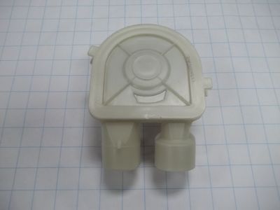 Whirlpool Washer Drain Pump 3363892/ LP121
