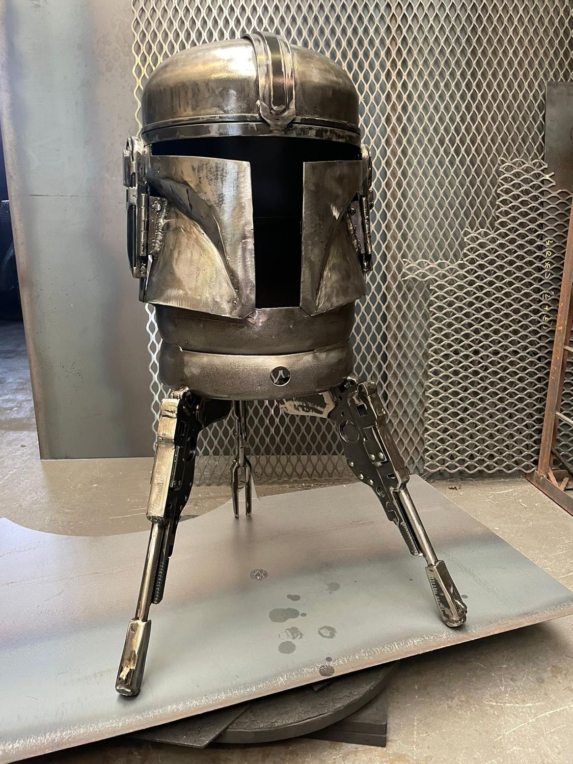 The Mandalorian Helmet Wood Burner