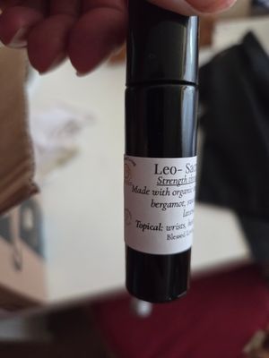 Zodiac Oils — Your Cosmic Scent Blueprint