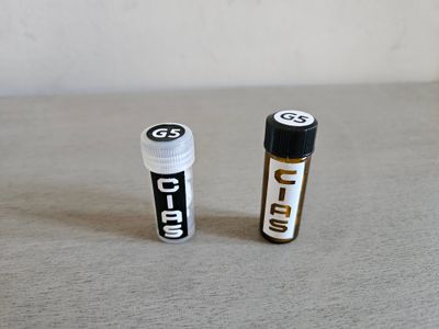 Pre-made self-charging G5/CIAS vials