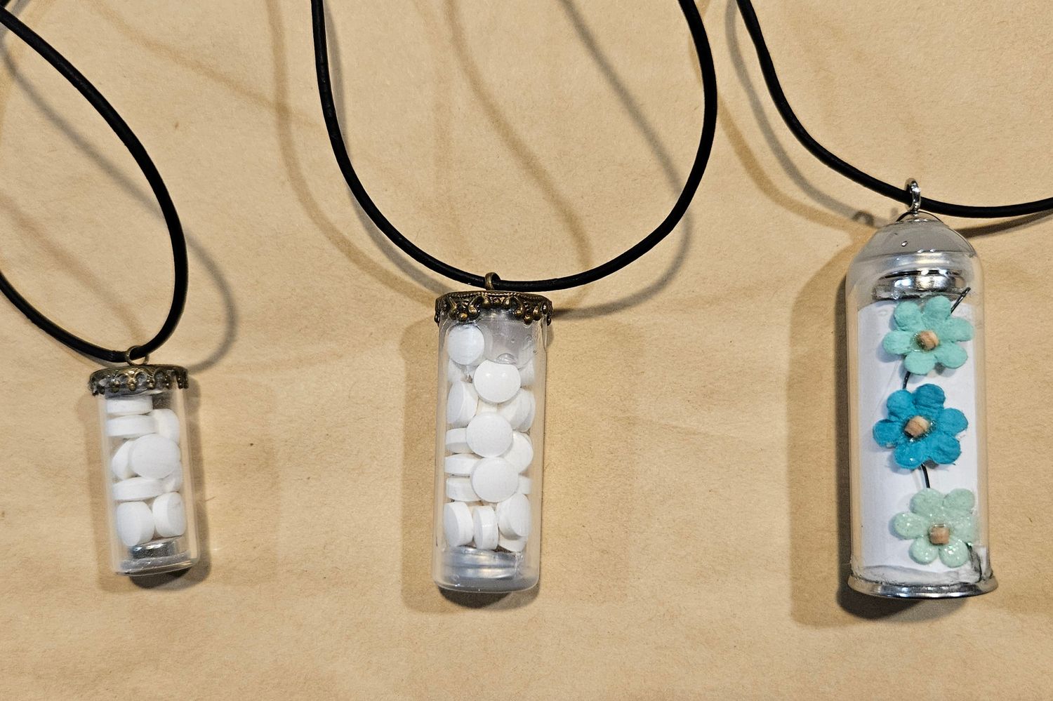 Wearable self-charging G5/CIAS vials