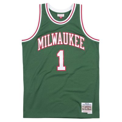 MITCHELL &amp; NESS MILWAUKEE BUCKS OSCAR ROBERTSON ROAD &#39;71-72 SWINGMAN JERSEY