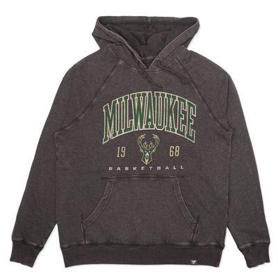 FANATICS BUCKS FOUL TROUBLE PULLOVER HOODIE 