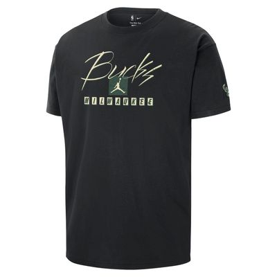 NIKE MILWAUKEE BUCKS COURTSIDE STATEMENT EDITION MAX90 TEE  