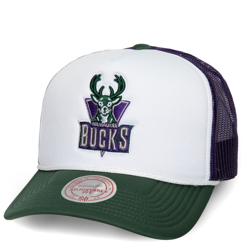 MITCHELL &amp; NESS MILWAUKEE BUCKS BLOCKER TRUCKER HAT