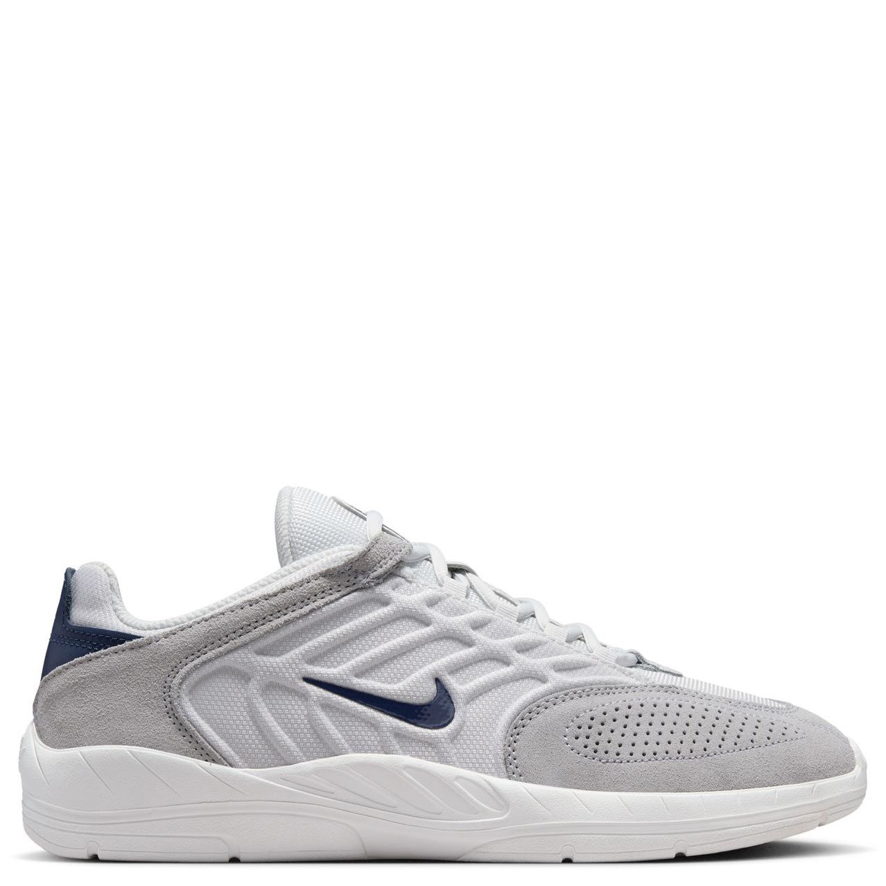 NIKE SB VERTEBRAE