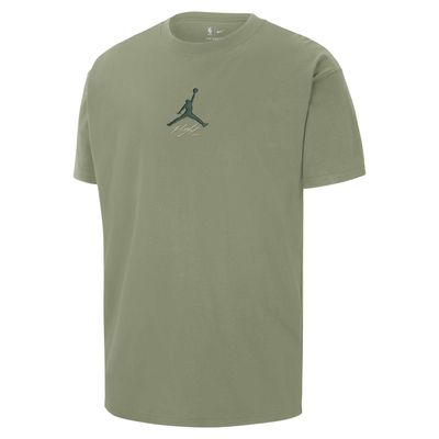 NIKE MILWAUKEE BUCKS COURTSIDE STATEMENT TEE    
