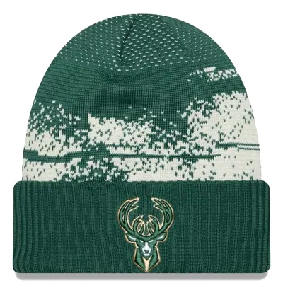 NEW ERA MILWAUKEE BUCKS TIP OFF &#39;24 BEANIE