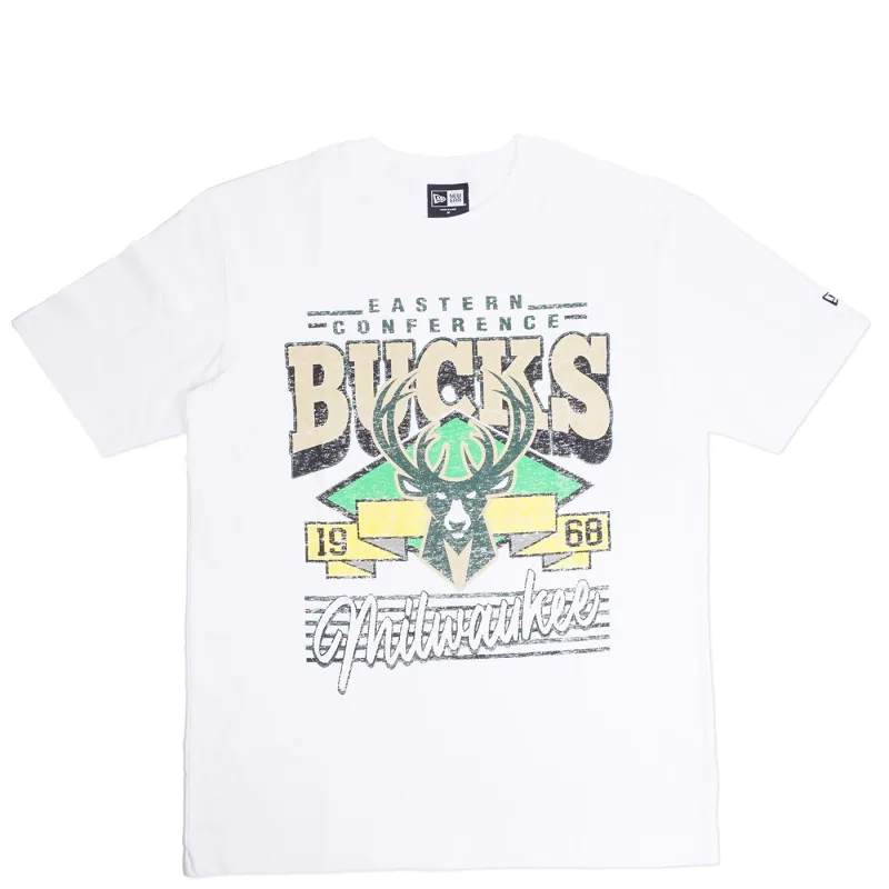 NEW ERA MILWAUKEE BUCKS SPORT CLASS DISTRESSED TEE  