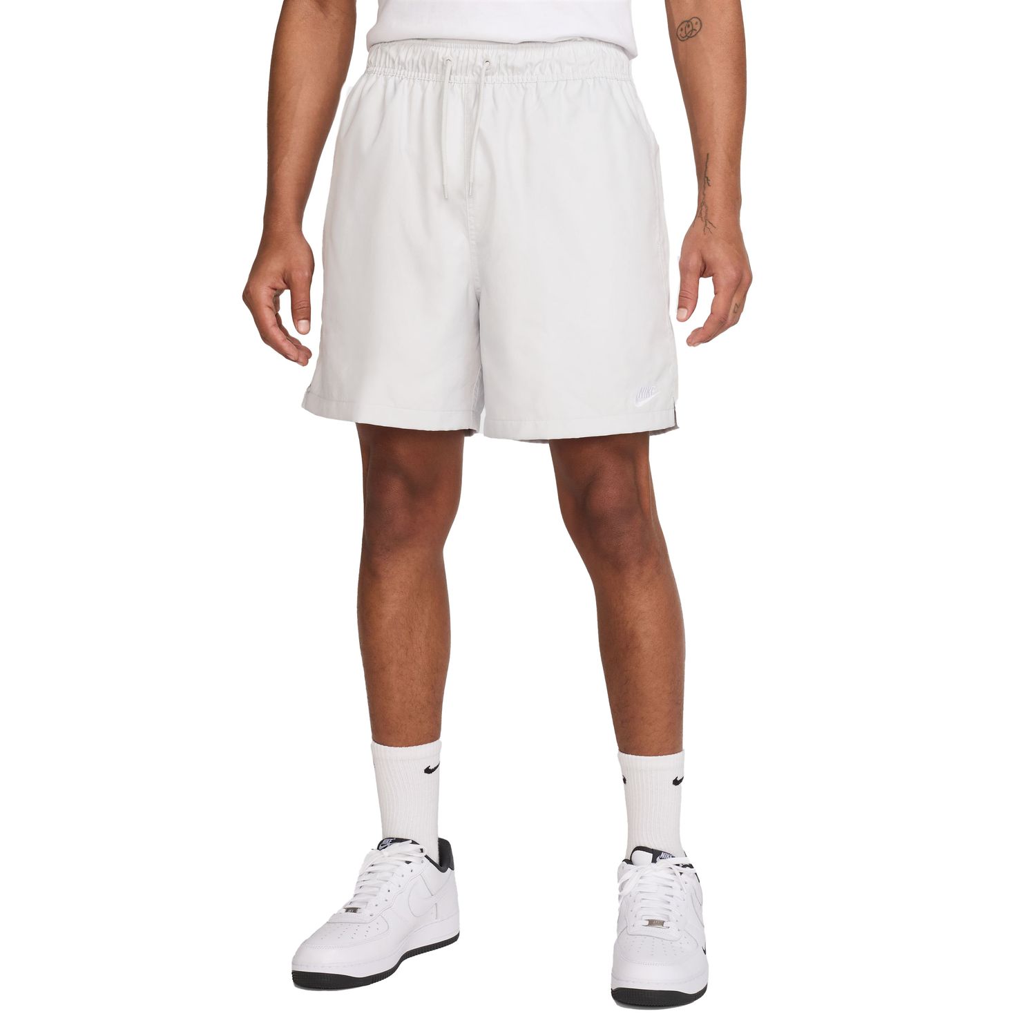 NIKE CLUB FLOW SHORT