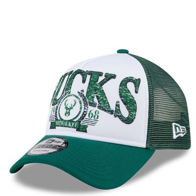 NEW ERA MILWAUKEE BUCKS DISTRESSED A-FRAME 9FORTY TRUCKER HAT