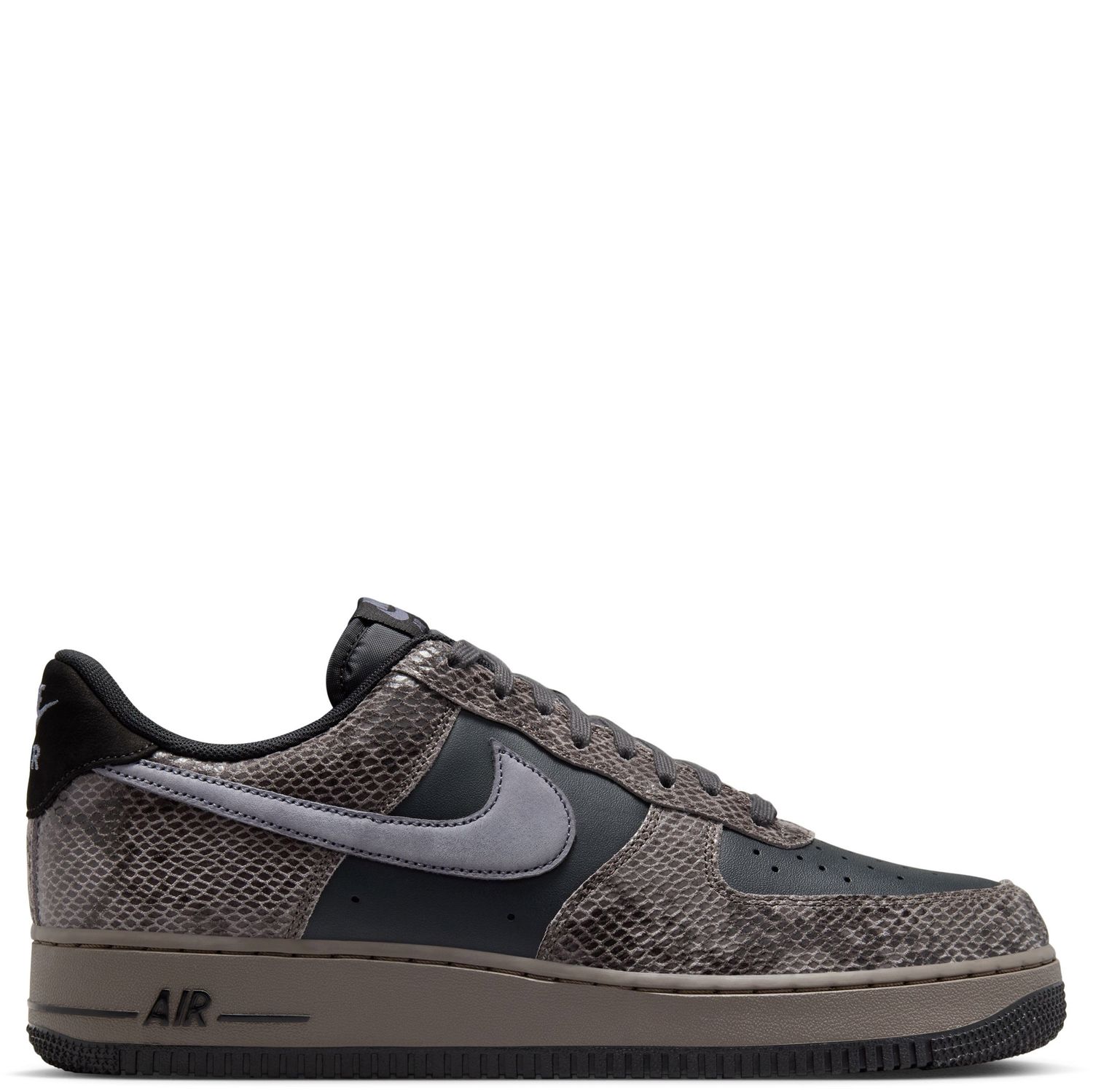 NIKE AIR FORCE 1 &#39;07 LV8    