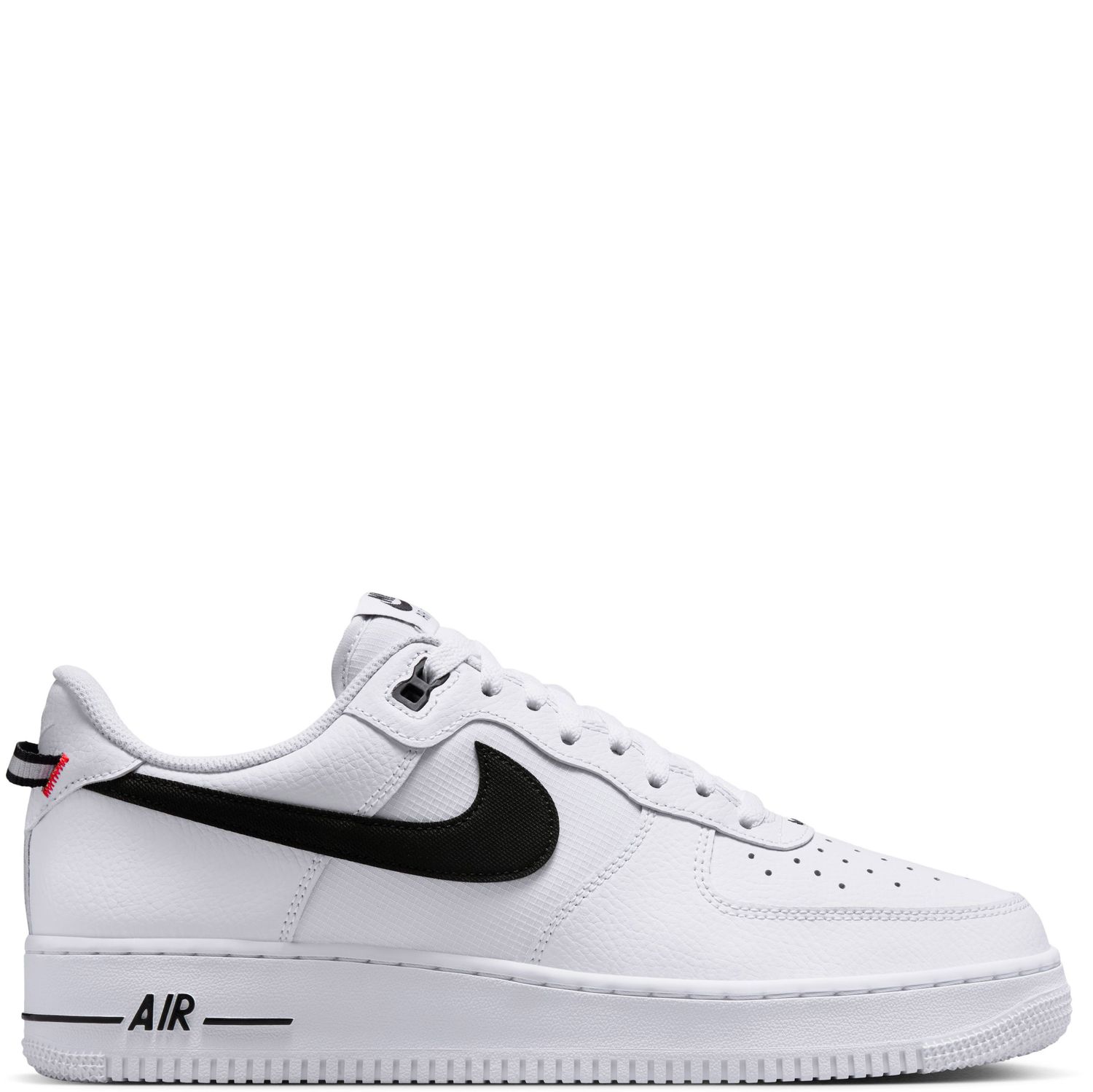 NIKE AIR FORCE 1 &#39;07 LV8    