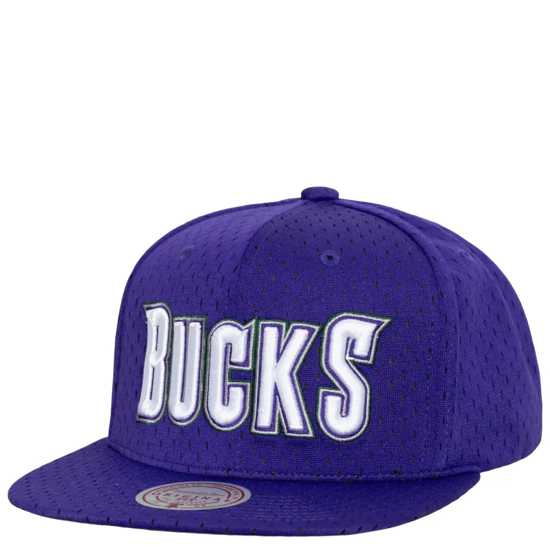 MITCHELL &amp; NESS MILWAUKEE BUCKS MESHED UP SNAPBACK HAT