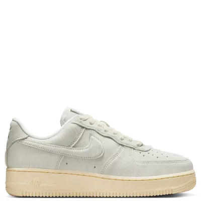 NIKE WOMEN&#39;S AIR FORCE 1 &#39;07