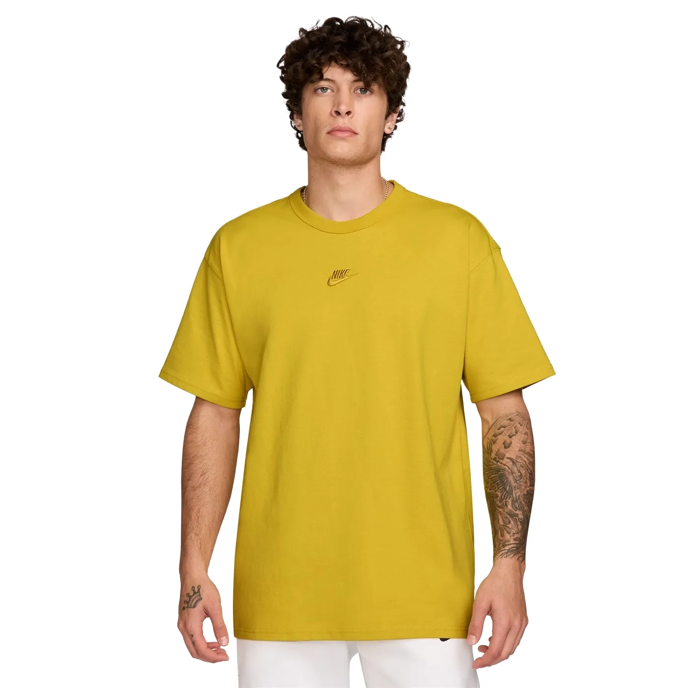NIKE PREMIUM ESSENTIALS TEE