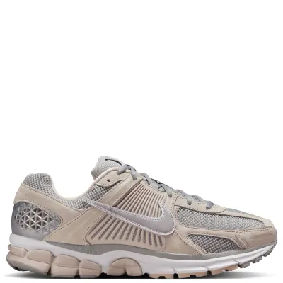 NIKE ZOOM VOMERO 5