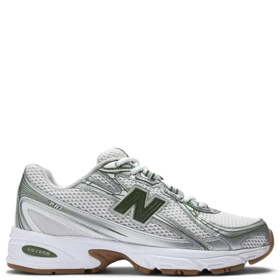 NEW BALANCE 740