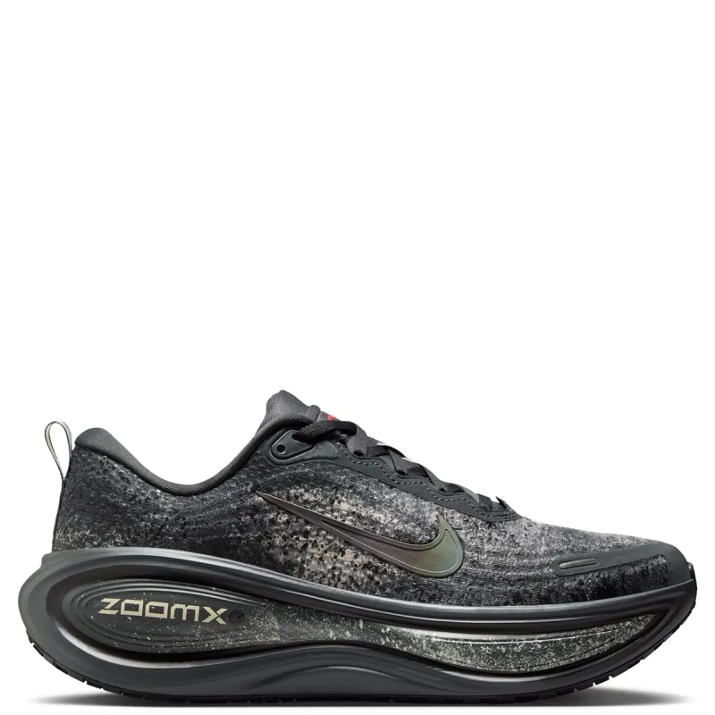 NIKE VOMERO PLUS 